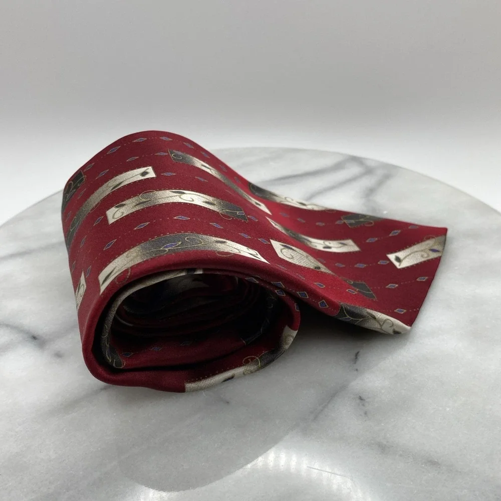 Pavone Italian Mens Necktie Red Gold Geometric Scroll Silk Classic Formal Tie